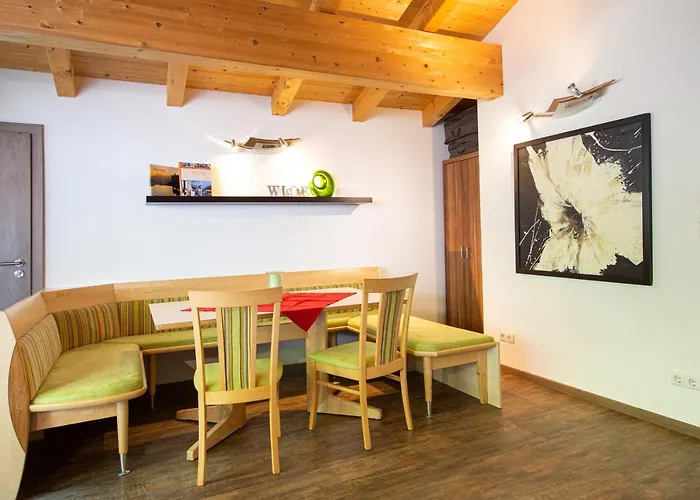 View Penthouse Hermann *