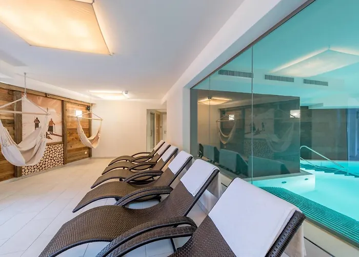 View Penthouse Hermann *